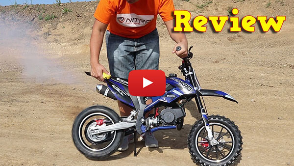 Videorecension om Gepard Deluxe Tuning 50cc Mini Dirt Bike for Barn