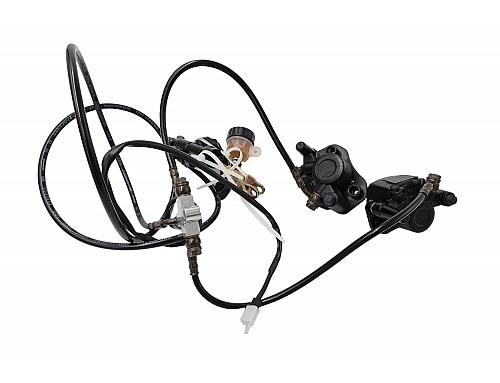 Hydraulisch remsysteem achter met dubbele remklauw.